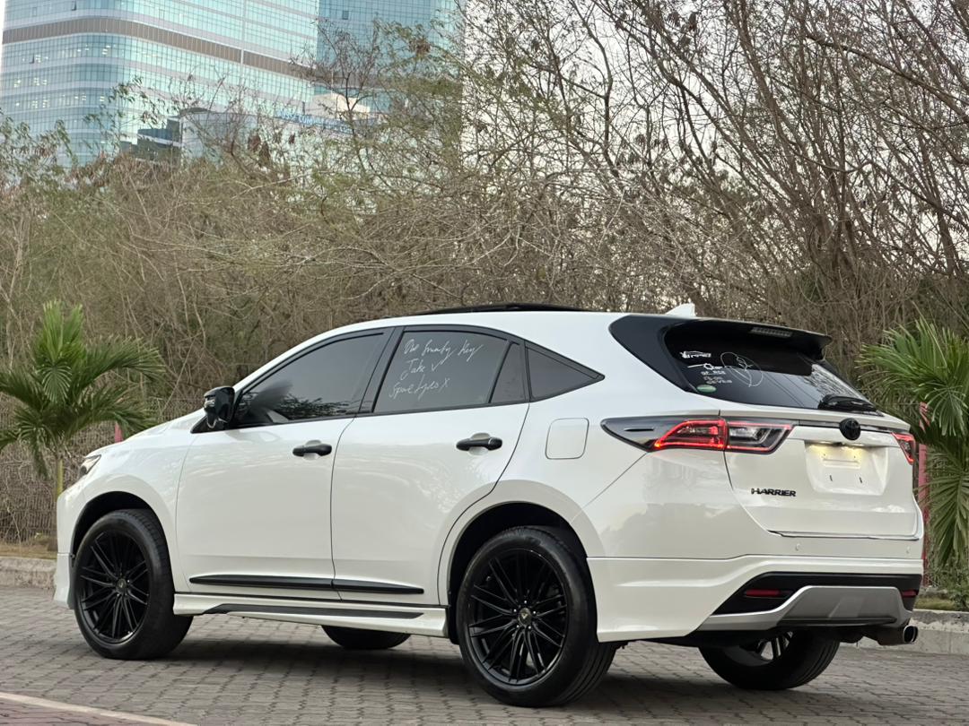 Toyota Harrier new thumbnail 6